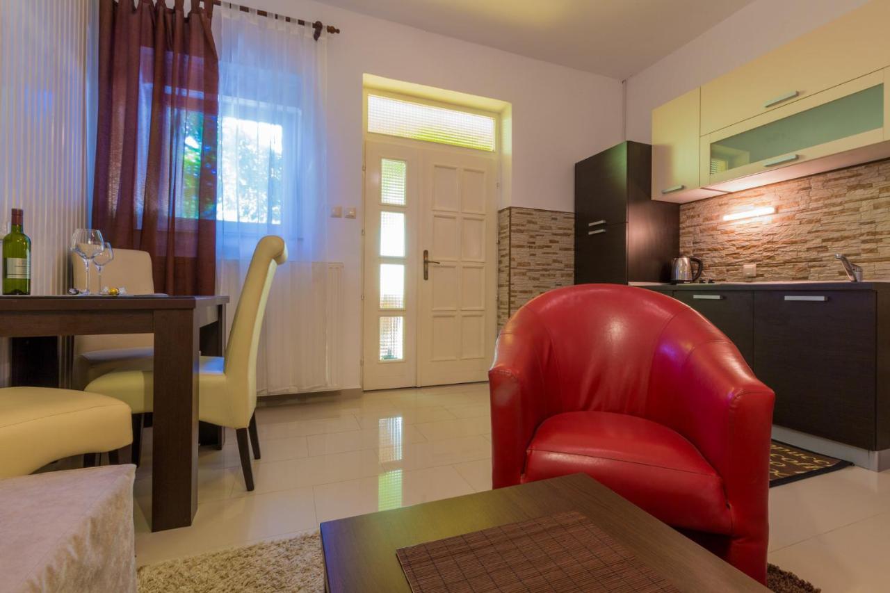 Branka Apartment Crikvenica Exterior photo