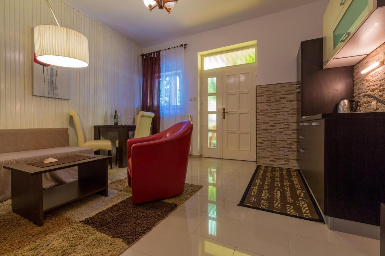 Branka Apartment Crikvenica Exterior photo