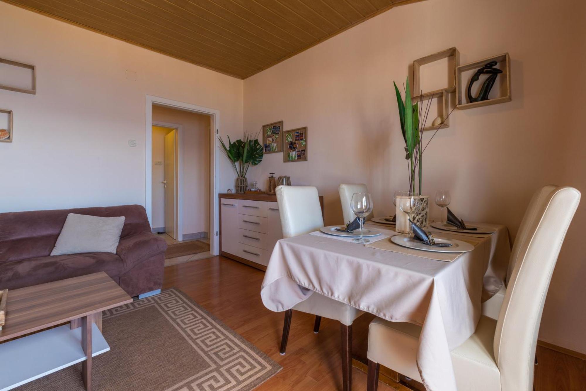 Branka Apartment Crikvenica Room photo